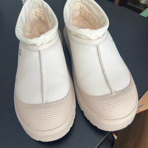 Ugg Tasman waterproof boots